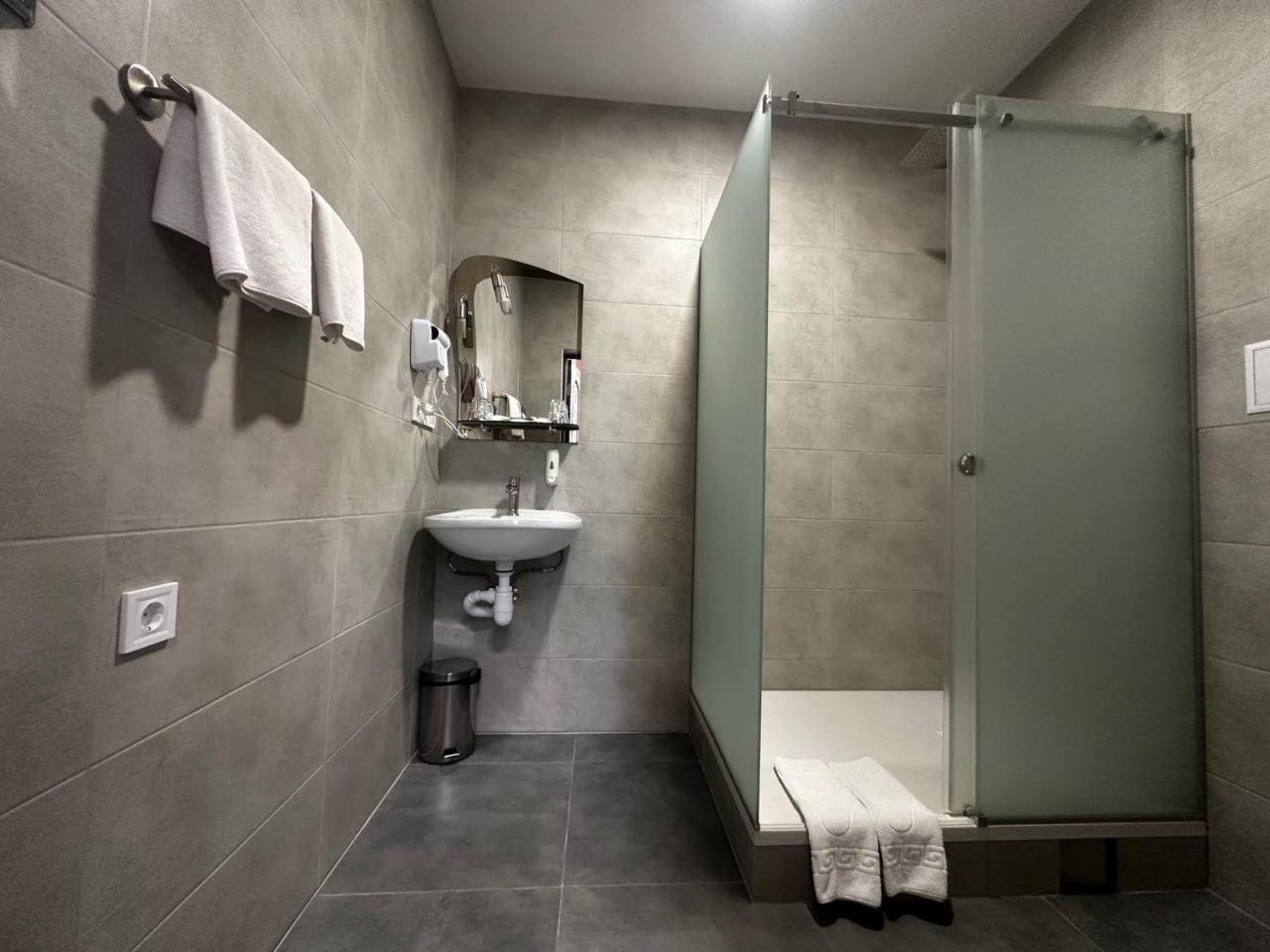 Hotel Express Корпус 2 Kiev Eksteriør billede